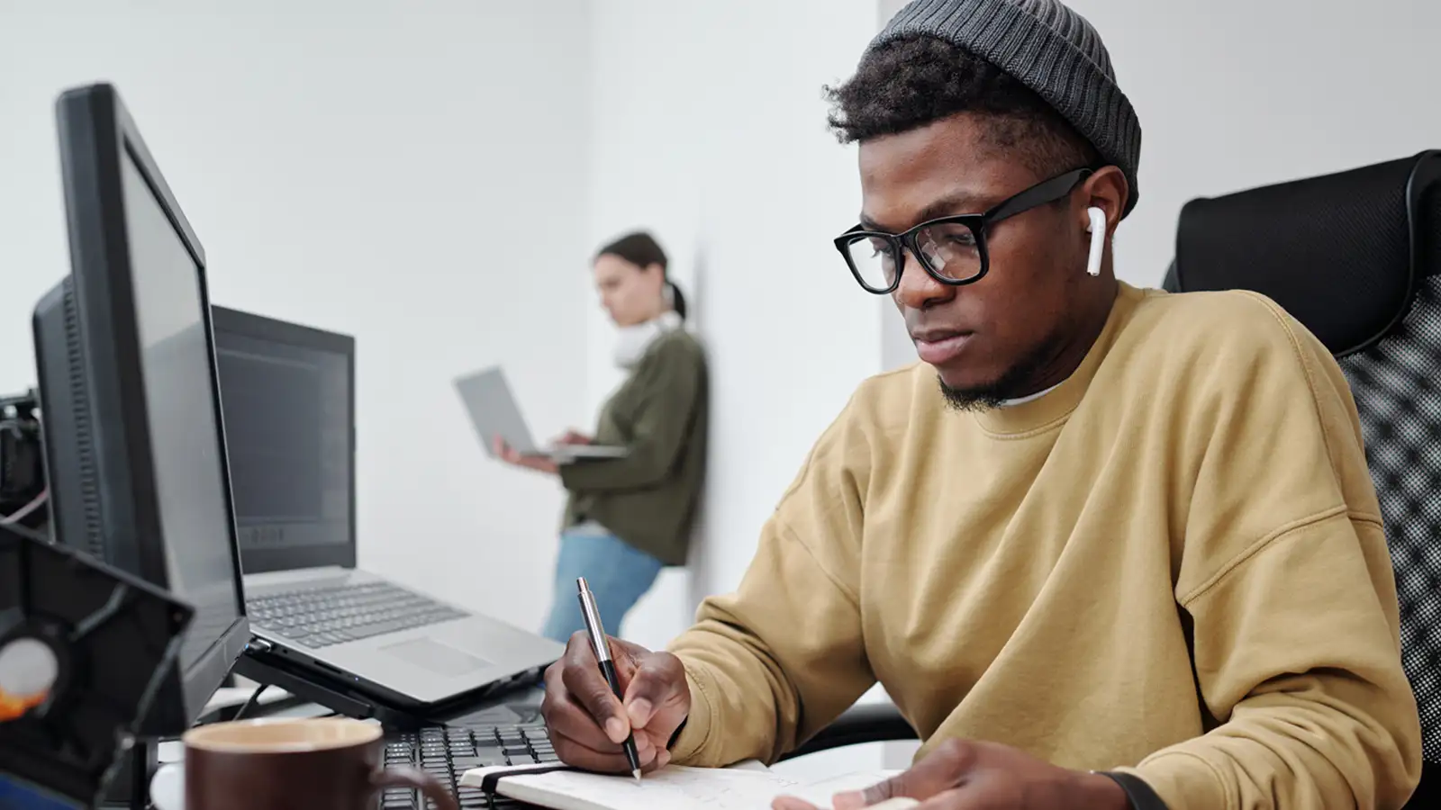 student researching Gutenberg Editor